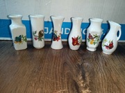 Zestaw małych porcelanowych wazoników VINTAGE 