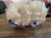 Zbiorniczek wyrównawcza plynu chlodniczego Volvo v40 ll 1.6hdi sprawny Ori 