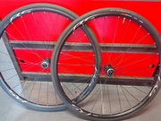 Komplet kół szosowych Shimano RS 100 z oponami