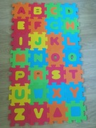 PUZZLE PIANKOWE / MATA   ALFABET 28 elementów