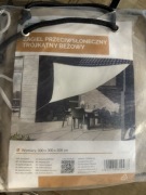 Żagiel przeciwsłoneczny trójkątny beżowy.