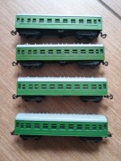 Wagoniki kolejki elektrycznej w skali tt 4 sztuki