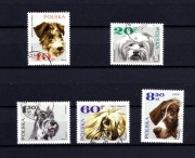 Znaczki PL kasowane z klejem to co  na foto za grosze stan bardzo dobry