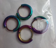 Kolczyki wielobarwne