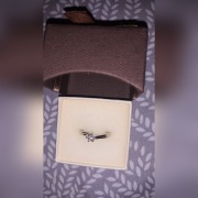 Pierścionek firmy Apart