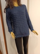 Granatowy sweter boucle S/M M/L ciepły miękki ecru klasyczny