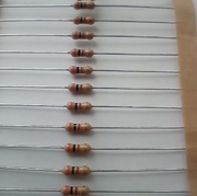 Rezystor węglowy THT 3k 3kOhm 1/4W 0,25W 10szt