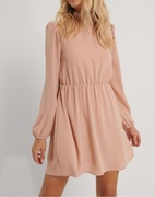 Sukienka mini z wysokim dekoltem i elastyczną talią 