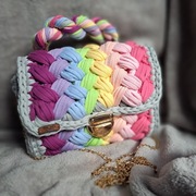 Ekskluzywna torebka kuferek 