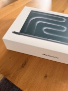 Pudełko MacBook Pro 16 cali 2024