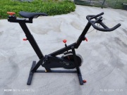 Rower treningowy magnetyczny pionowy DOMYOS 8491911