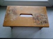 STARY TABORECIK DREWNIANY PODNÓŻEK, MALOWANY.