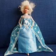 Elsa Frozen. Sukienki, ubranka dla lalek barbie.