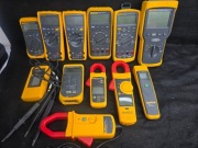 Sprzedam multimetr elektryczny Fluke i megaomomierz. 16. 83 87 335 61 175