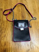 Śliczna mała torebka DKNY