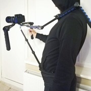 Rig do lustrzanki DLSR z paskiem i podporą