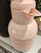 Nowy termos różowo-pudrowy.1 L. 