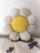 Duża poduszka dekoracyjna kwiat, robiona na szydełku, amigurumi