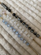 Trzy bransoletki różaniec