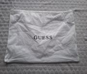 Pokrowiec na buty torebkę Guess