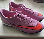 Turfy Nike r.42,stan idealny !!