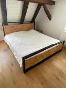 Łóżko Solsvik firmy Retrowood 180x200, ręczna robota ze starego drewna