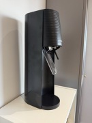 Saturator SODASTREAM z butelką i 2 syropami nie używany !