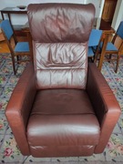 Fotel skórzany, rozkładany, elektryczny na pilota