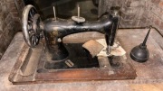 Zabytkowa maszyna do szycia Clemens Muller-Veritas