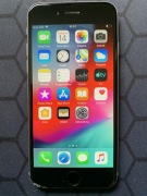 Smartfon Apple iPhone 6 64 GB (model A1586)