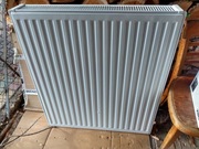 Sprzedam grzejniki panelowe 90x90 90x80 i łazienkowy