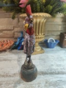 Kogut rzeźba ludowa autorstwa Krzysztofa Grodzickiego