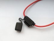 [karawaning] gniazdo bezpiecznika płaskiego do akumulatora, 4mm2