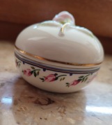 Puzderko porcelanowe Elizabeth Arden