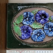 Płytka ceramiczna, niebieskie kwiaty, Jie  Gantofta, stan bardzo dobry