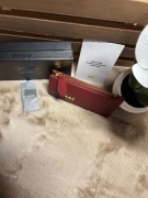 PINKO skórzany portfel / etui na karty Love Birds – czerwony 