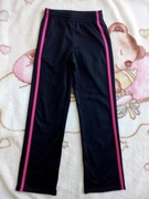 Czarne sportowe spodnie dresowe Decathlon Domyos 122 - 128 jak nowe