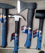 Zestaw młotków z śiekierką Nowe 4sztuki za 65% ceny 