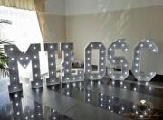 Wynajem dekoracyjnego napisu MIŁOŚĆ + Serce 120 cm