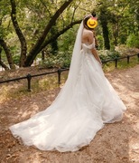 Suknia ŚLUBNA z TRENEM - Biel z brokatem +WELON