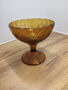 Szklany puchar Huta Szkła Ząbkowice – vintage, bursztynowy