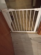 Bramka zabezpieczająca dla dzieci 