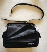 Torebka Desigual czarna nowa 