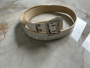 Biały pas do munduru