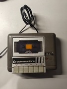 Magnetofon Datasette Commodore – stan nieznany/uszkodzony