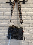 Listonoszka lakierowana damska 