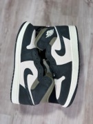 Buty Air Jordan 1 Mid Se