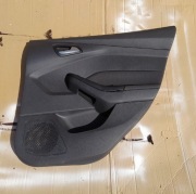 Ford Focus Mk3 boczki, tapicerka komplet.