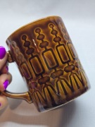 Kubek Pruszków brązowy Aztek wzór Aztecki  vintage retro prl