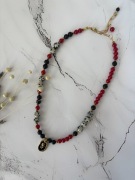 Naszyjnik: jaspis, lawa, stal